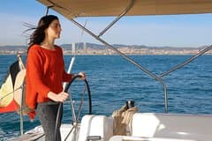 Barcelona Sailing Cruise with Light Snacks and Open Bar