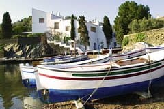Dali Museum & Cadaques Small Group Tour with Hotel pick-up