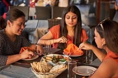 Flavors of Arabia – Old Dubai & Souks & Authentic Emirati Cuisine
