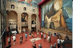 Dalí & Sant Pere De Rodes - Small group and hotel pick up from Palamós