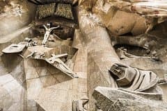 Barcelona Private Tour. Sagrada Familia & Park Guell with Tapas