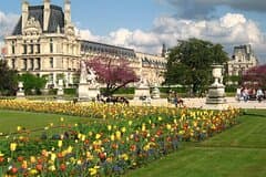 Arrival Transfer: Paris Train Stations to Paris Hotels by Van