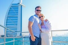 Dubai Luxury Yacht Tour with Live BBQ & Drinks