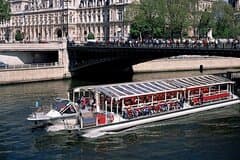 Paris Private Vintage Car Tour & River Cruise with CDG Transfers