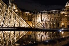 Transfer Paris Trainstation to Paris Hotel, fluent English driver