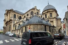 Private Transfer inside PARIS (Hotel / AirBnB / Train Station)
