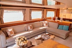 Dubai Harbour Luxury Yacht Tour with BBQ & Drinks 