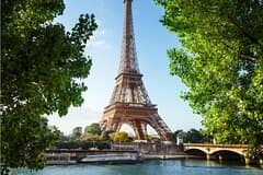 Transfer Paris Trainstation to Paris Hotel, fluent English driver