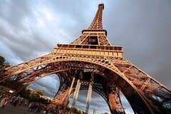  Private Guided Night Tour of Paris by a Vintage Car