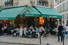 Half Day Paris Tour with CDG Airport pickup and drop off