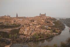 Madrid to Lisbon private transfer with stops