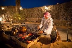 Heritage Safari Dubai in Vintage Land Rover with Dinner