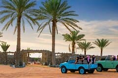 Heritage Safari Dubai in Vintage Land Rover with Dinner
